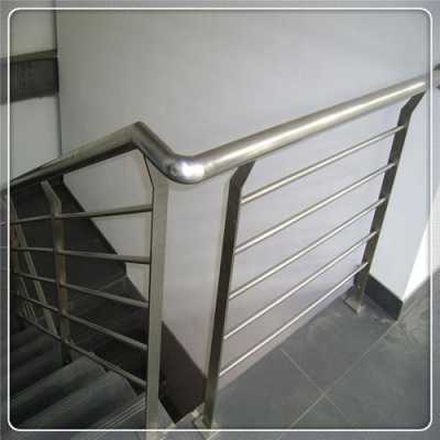 不锈钢制品楼梯护栏（不锈钢楼梯护栏厚度规范）-图2