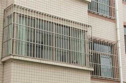 在黄石市内，做铝合金门窗、不锈钢防盗网之类的工作有前途吗（黄石不锈钢制品制作）-图1